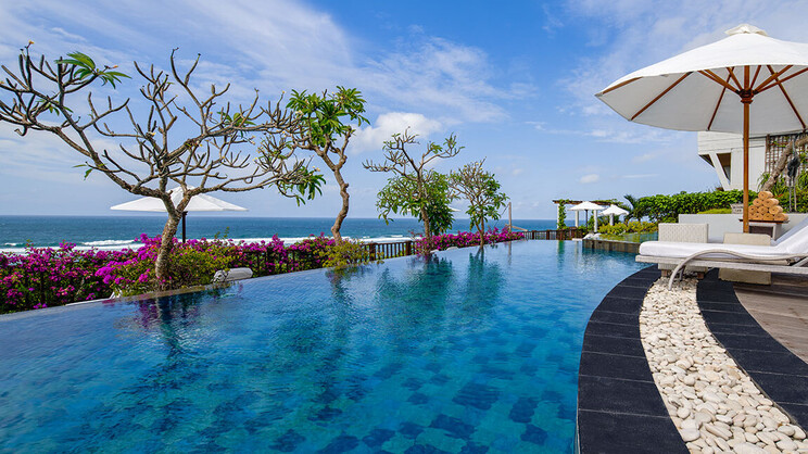 Samabe Bali Suites & Villas